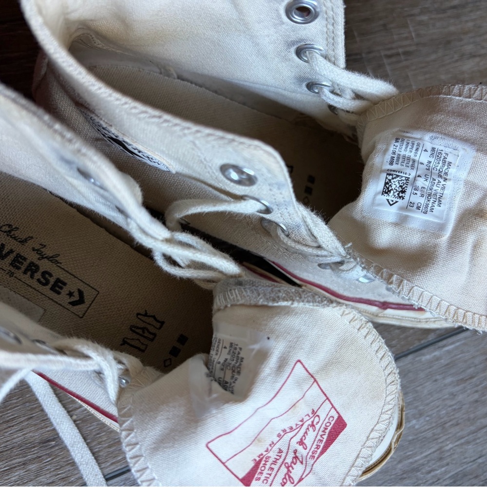 Converse Vintage Chucks in Parchment Size 6 - Picture 5 of 9